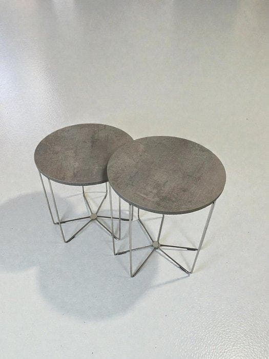 Maconi - Bijzettafel (2) - Silver -, Antiek en Kunst, Kunst | Designobjecten