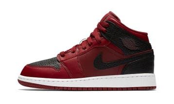 Jordan 1 Mid Team Red Black White (GS), Nieuw