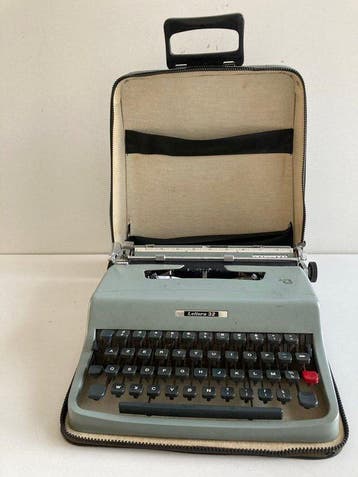 Marcello Nizzoli - Olivetti, Lettera 32 - Typemachine -