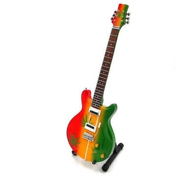 Miniatuur replica Rasta gitaar - Bob Marley, Ophalen of Verzenden, Nieuw, Pop, Beeldje of Miniatuur