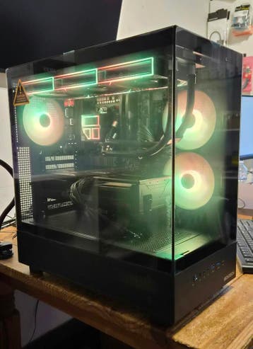 Ryzen 7 7800x3d / RX9070XT 16G / 32GB / 2TB / W11/Garantie, Computers en Software, PC Zuid, AMD Ryzen 7 7800x3d, 32 GB, 2TB m.2 pci-e 4