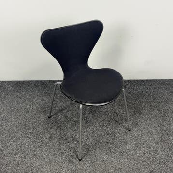 Fritz Hansen Vlinderstoel - Zwart, Huis en Inrichting, Ophalen of Verzenden, Gebruikt