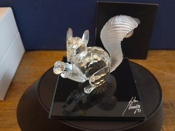 Swarovski - Beeldje - Squirrel 5135941 - Kristal