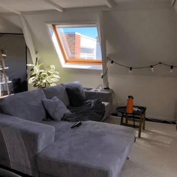 Appartement in Leeuwarden gevonden voor €900,- pm, Huizen en Kamers, Leeuwarden, Direct bij eigenaar, Friesland, Appartement