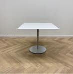 kantinetafel (hxbxd) 74x90x90 cm, licht grijs, Ophalen of Verzenden, Gebruikt, Bureau