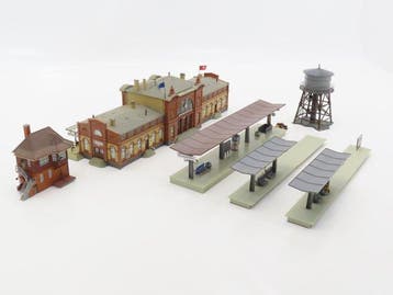 Faller, Kibri H0 - o.a. 110115/131392/39486 -, Hobby en Vrije tijd, Modeltreinen | H0, Nieuw