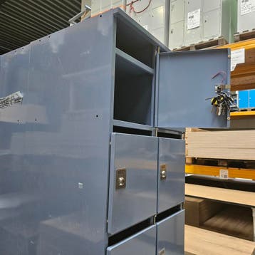 Oostwoud 10-deurs lockerkast met postvak - 195x60x50 cm, Huis en Inrichting, Ophalen of Verzenden, Nieuw