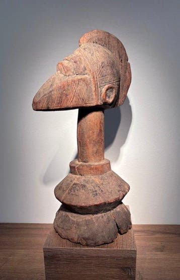 Atiol baga altar - Figuur - Guinee