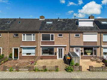 Te huur: Huis Blauwe Distellaan in Egmond aan Zee, Egmond aan Zee, Noord-Holland