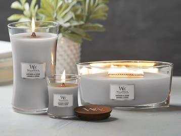 WoodWick Lavender en cedar hearthwick flame, Ophalen of Verzenden, Nieuw