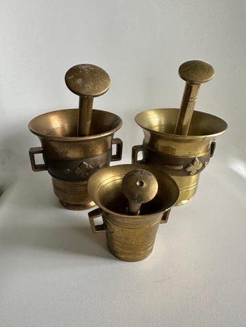 Bronze - Sweden - Vijzel en stamper (3) - Brons - Brons -, Antiek en Kunst, Curiosa en Brocante