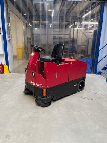 De beste veegmachine uit zijn klasse! Factorycat TR gebruikt, Doe-het-zelf en Verbouw, Reinigingsmachines, Verzenden, Gebruikt