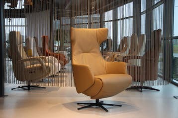 Sta-op-stoel/relaxstoel Nova NV-1005 De Toekomst leer / accu, Ophalen of Verzenden, Nieuw, Leer, Moderne relaxstoel / sta-op-stoel