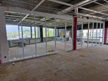 2e hands - gebruikte - systeemwand - glaswand - glas - gips, Zo goed als nieuw