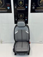 Opel Astra L Sports Tourer bj.2023 bekleding stoel rechts, Auto-onderdelen, Interieur en Bekleding, Gebruikt, Opel