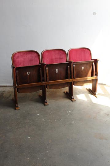 Mid century bioscoopbankje, stoelen, Hout, Gebruikt, Mid century, Minder dan 75 cm