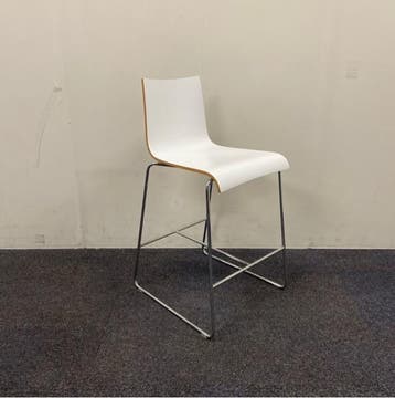 barkruk zithoogte 61 cm, wit - chroom, Huis en Inrichting, Barkrukken, Ophalen of Verzenden, Gebruikt