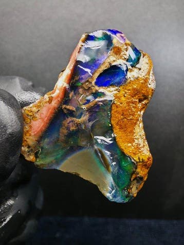 40.65gr Crystal Opal Specimen Ruw- 40.65 g