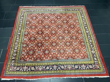 Tabriz - Vloerkleed - 210 cm - 205 cm, Nieuw