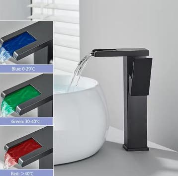Badkamer LED Wastafelkraan – Messing Watervalkraan, Verzenden, Nieuw