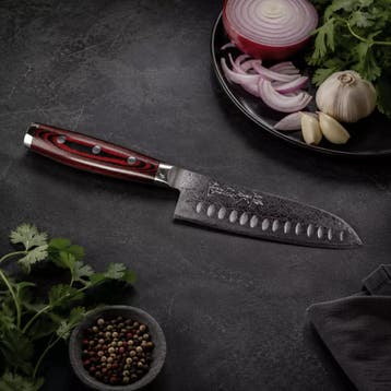 Yaxell Super Gou Santoku Mes met Kuiltjes 16,5 cm – 161 L., Ophalen of Verzenden, Nieuw, Overige materialen