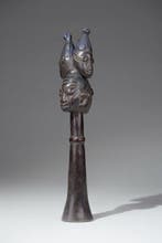 Een houten beeld. - Shango - Yoruba - Nigeria (Zonder