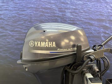 “Yamaha 9.9 pk | Buitenboordmotor | El start “, 5 tot 10 pk, Viertaktmotor, Ophalen of Verzenden, Zo goed als nieuw