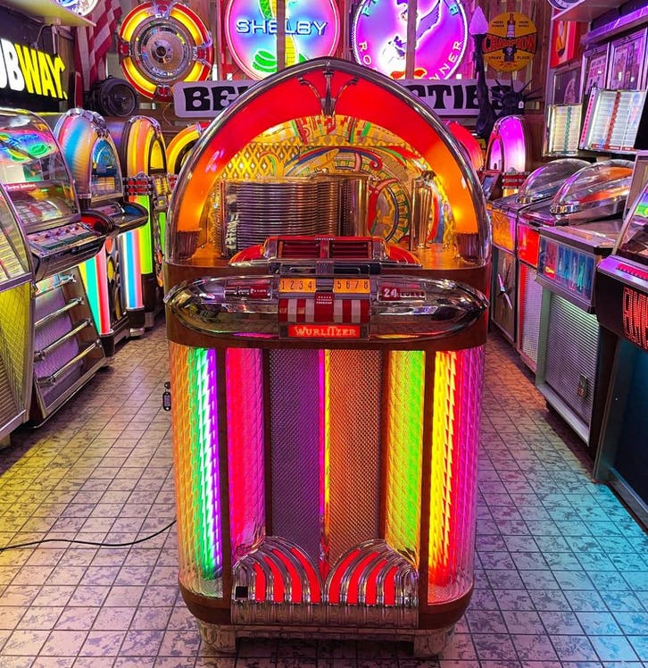 Wurlitzer 1100 Jukebox 1948 - Gerestaureerd, Verzamelen, Automaten | Jukeboxen, Ophalen