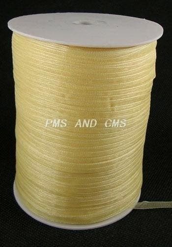 2 meter organza lint 6mm cream (Lint voor armbandjes), Ophalen of Verzenden, Nieuw, Draad