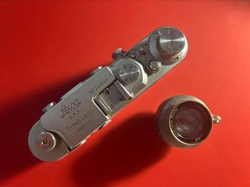 Leica IIIa + Summar 5cm/2 Analoge camera