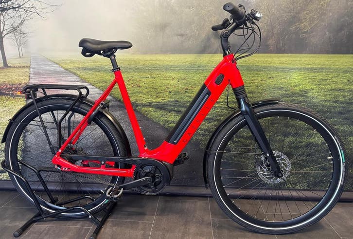 Gazelle Ultimate C8+ – Electrische fiets met Riemaandrijving, Fietsen en Brommers, Elektrische fietsen, 50 km per accu of meer