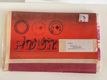 Joseph Beuys (1921-1986) - Zeitschrift POUR (red) -
