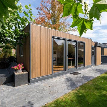 Tuinkantoor Berlijn unit 6x3M met elektra – wees snel, Nieuw