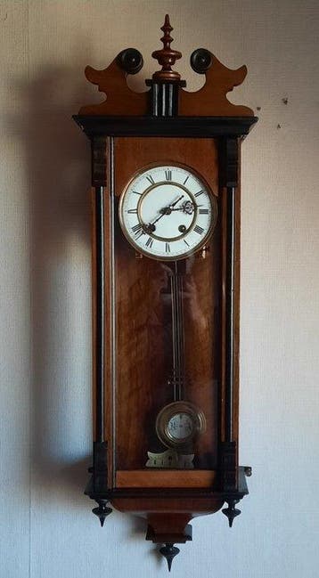 Regulator - Carl Werner - Vintage - Walnoot, Historisch