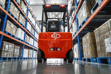 Elektrische heftruck | 1800 kg | Sideshift | LED | 4800 mm, Zakelijke goederen, Machines en Bouw | Heftrucks en Intern transport