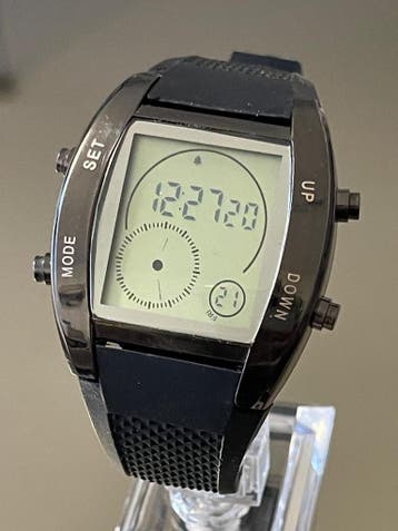 Digital Watch met dubbele tijdsweergave, Verzenden, Nieuw