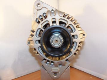 Dynamo 90A Hyundai Mitsubishi nieuw, Verzenden, Nieuw