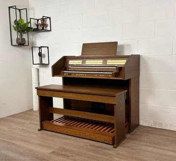Content D 4330, Gebruikt, 2 klavieren, Orgel
