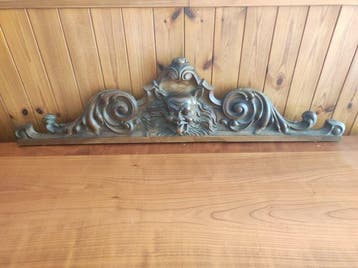 sculptuur, Sopra porta con fauno - 25 cm - Walnoot
