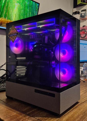 Ryzen 7 7800x3d / RTX5070ti / 48GB / 2TB m.2 / W11 /Garantie, Computers en Software, AMD Ryzen 7 7800x3d, 32 GB, Virtual Reality