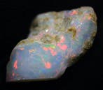 Ct. 26,50 Topkleur Ethiopische opaal Snijbare steen- ruw -, Verzamelen, Mineralen en Fossielen