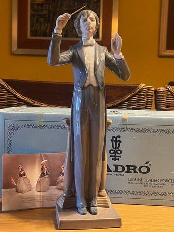 Lladró - Francisco Català - sculptuur, Maestro, Music Please