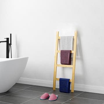 [en.casa] Handdoekrek Luumäki 120x47x2 cm houtkleurig, Verzenden, Nieuw