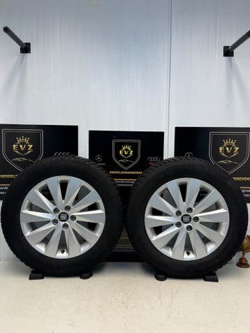 Org.2 stuks 205/60R16 inch Seat Arona2019 lichtmetaal velgen, Gebruikt, 16 inch, Banden en Velgen, Personenwagen