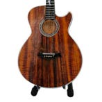 Miniatuur replica Taylor gitaar - Taylor Swift, Verzamelen, Ophalen of Verzenden, Nieuw, Pop, Beeldje of Miniatuur