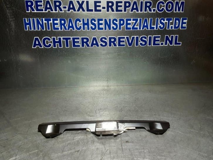 W906  Mercedes Sprinter spatbord bevestiging rechts onder., Auto-onderdelen, Carrosserie en Plaatwerk, Nieuw, Mercedes-Benz, Verzenden