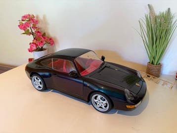 Pocher 1:8 - Modelauto - Porsche 911 Carrera, Hobby en Vrije tijd, Modelauto's | 1:5 tot 1:12, Nieuw