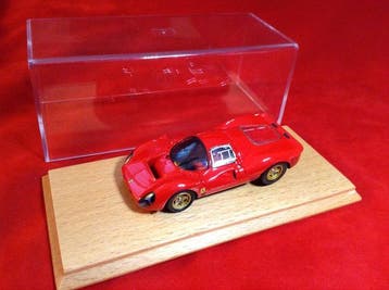 BBR 1:43 - Model sportwagen - Ferrari 330P4 Sport Press, Nieuw