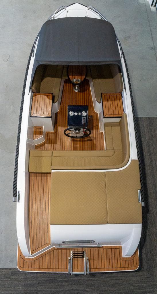Reitdieper 634 Tender – Luxe sloep met 100 pk Sportkracht