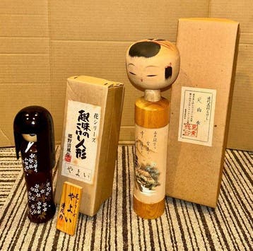 Figuur - Set di 2 Kokeshi Sosaku – Kj “Shaku Sansui” e